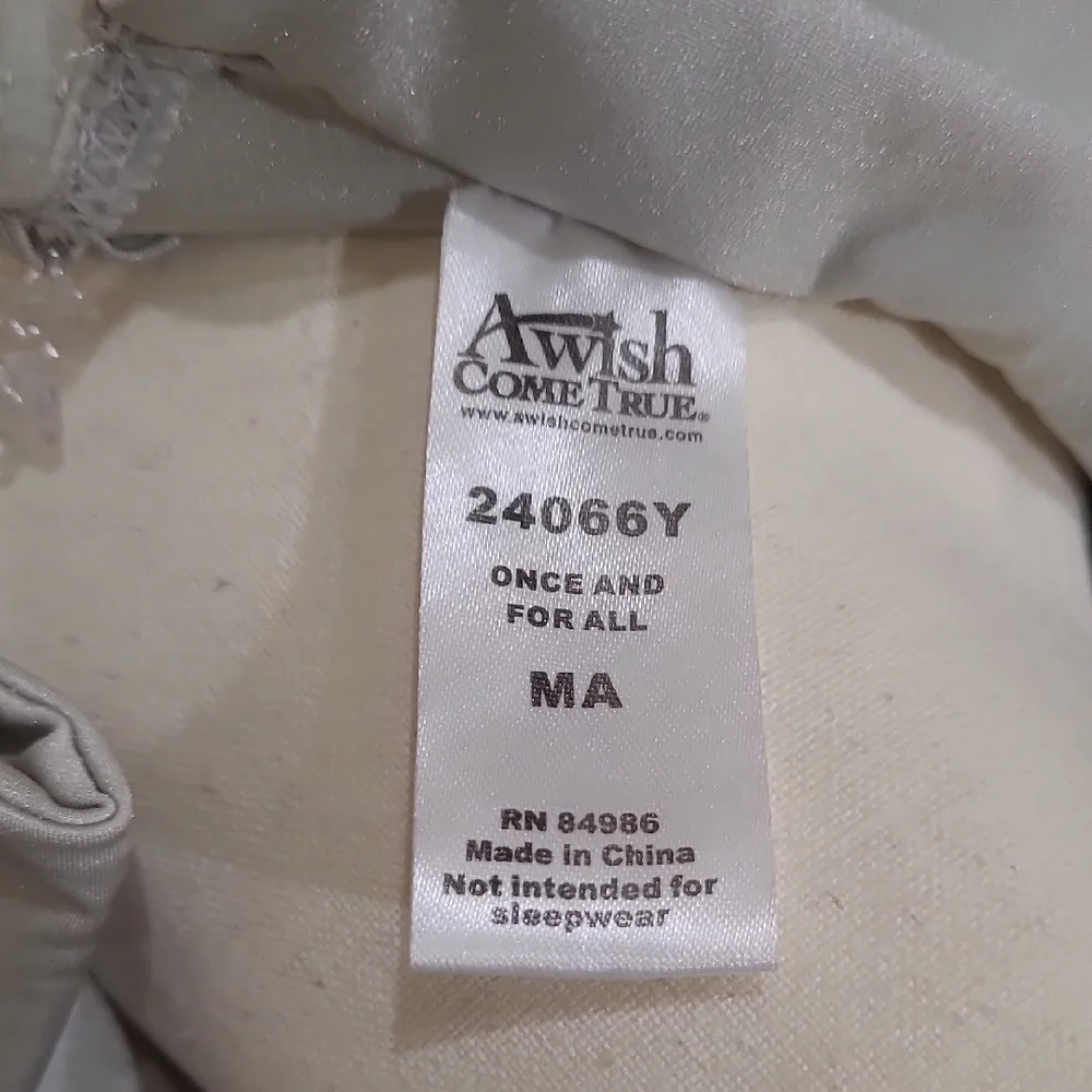 Awish Come True Two-Tone Women’s Jumpsuit in Light Gray and Tan - Picture 11 of 11